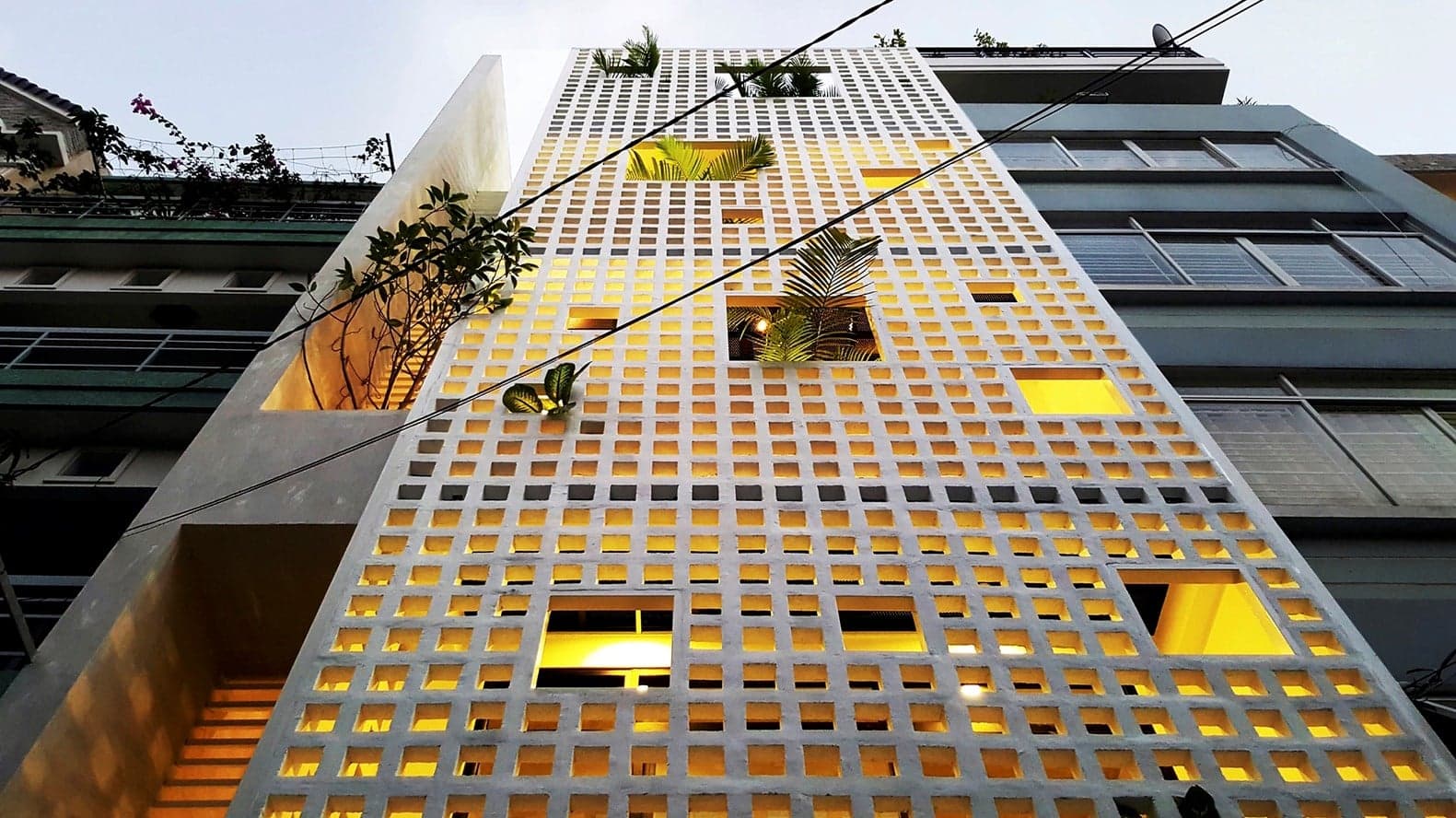 Q10 House – Giải pháp tuyệt vời cho căn nhà 50m2 với 3 thế hệ tại Sài thành