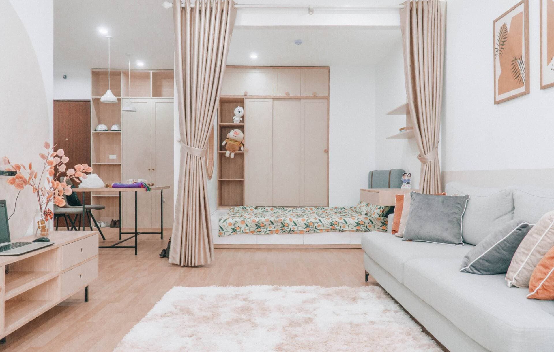 Căn hộ 76m2 nhẹ nhàng, ấm áp cùng câu chuyện tình yêu lãng mạn của vợ chồng gia chủ tại Hà Nội