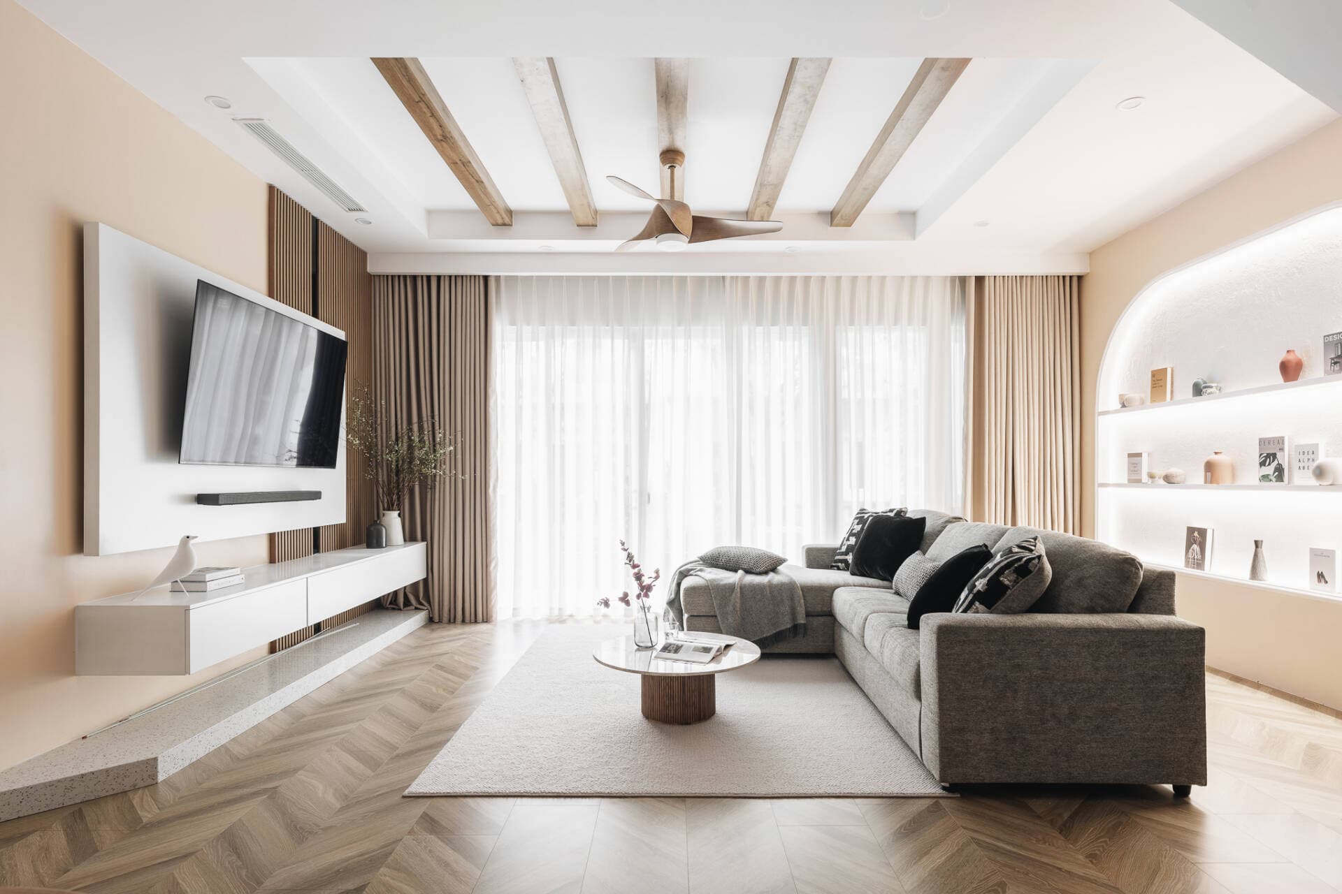 Nhà 3 tầng 90m2 của vợ chồng 9x làm IT và những kinh nghiệm đáng nhớ khi cải tạo nhà