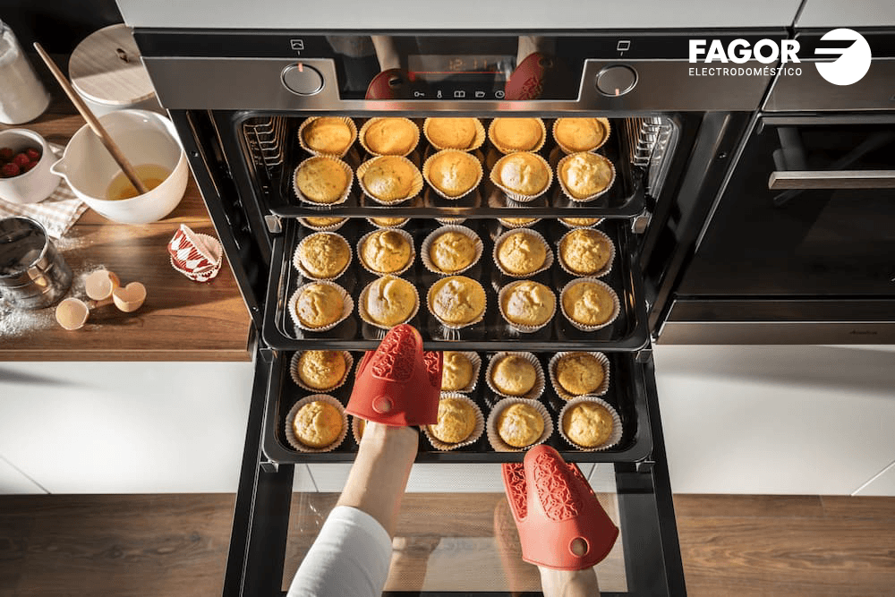 Tại sao nướng bánh ngon cần lò nướng chuẩn?