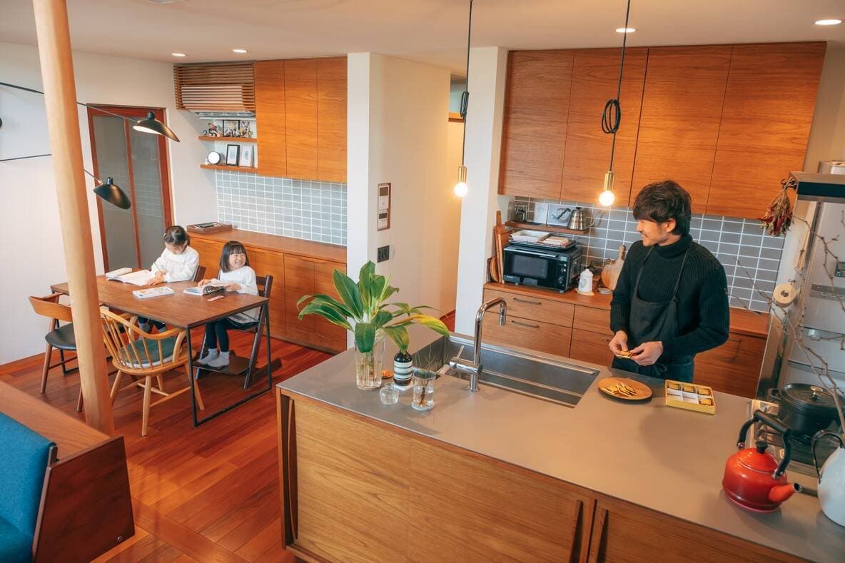 Mách bạn 6 cách phòng chống và 8 phương pháp xử lý ổ mối mọt tủ bếp gỗ hiệu quả 