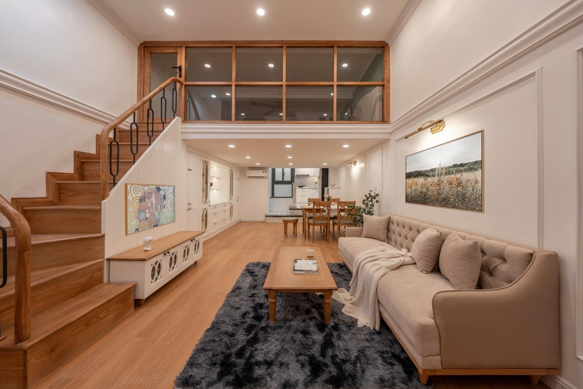 Căn nhà phố cổ gần 100 năm tuổi với thiết kế Farmhouse thơ mộng