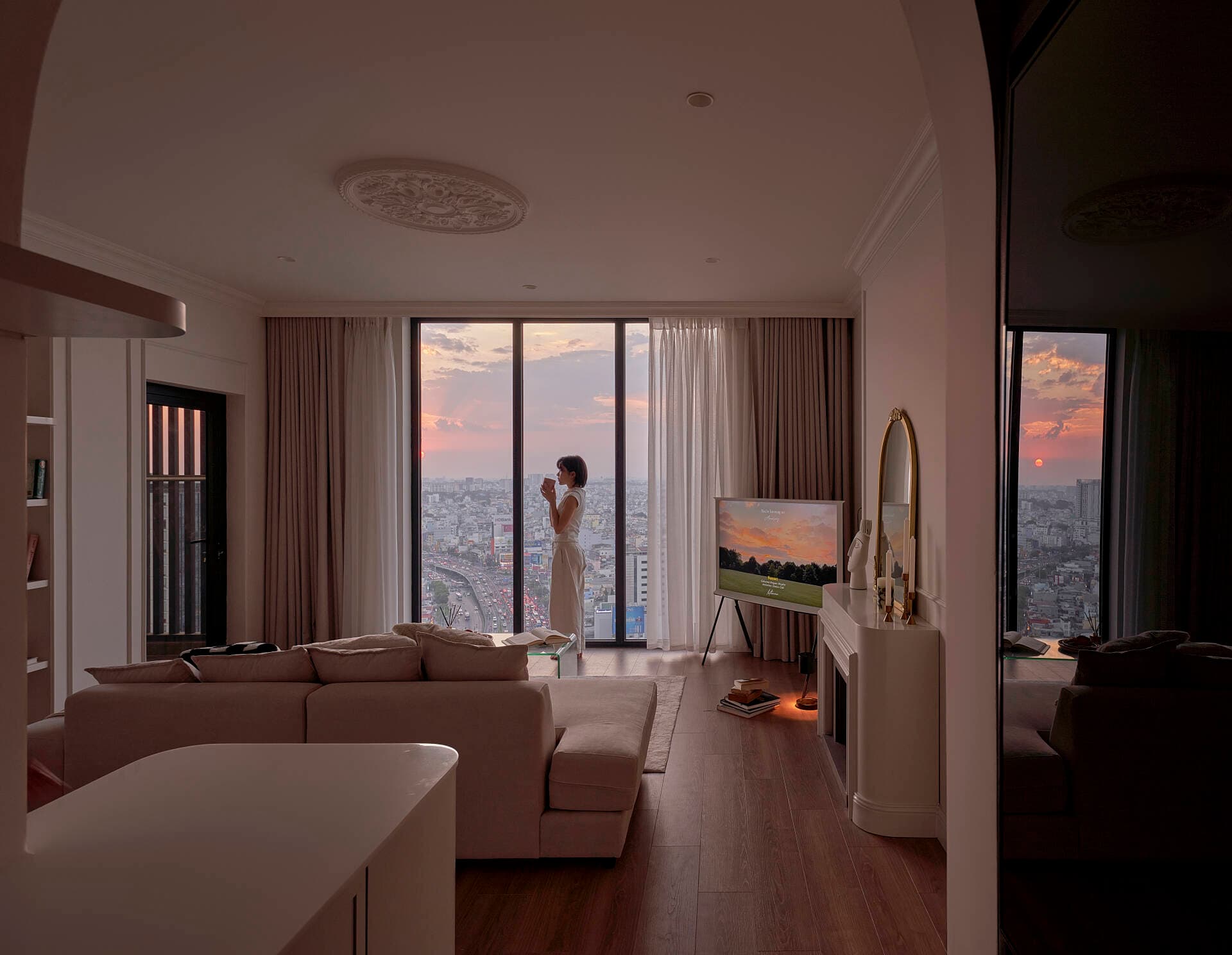 Căn hộ góc phong cách Parisian thanh lịch