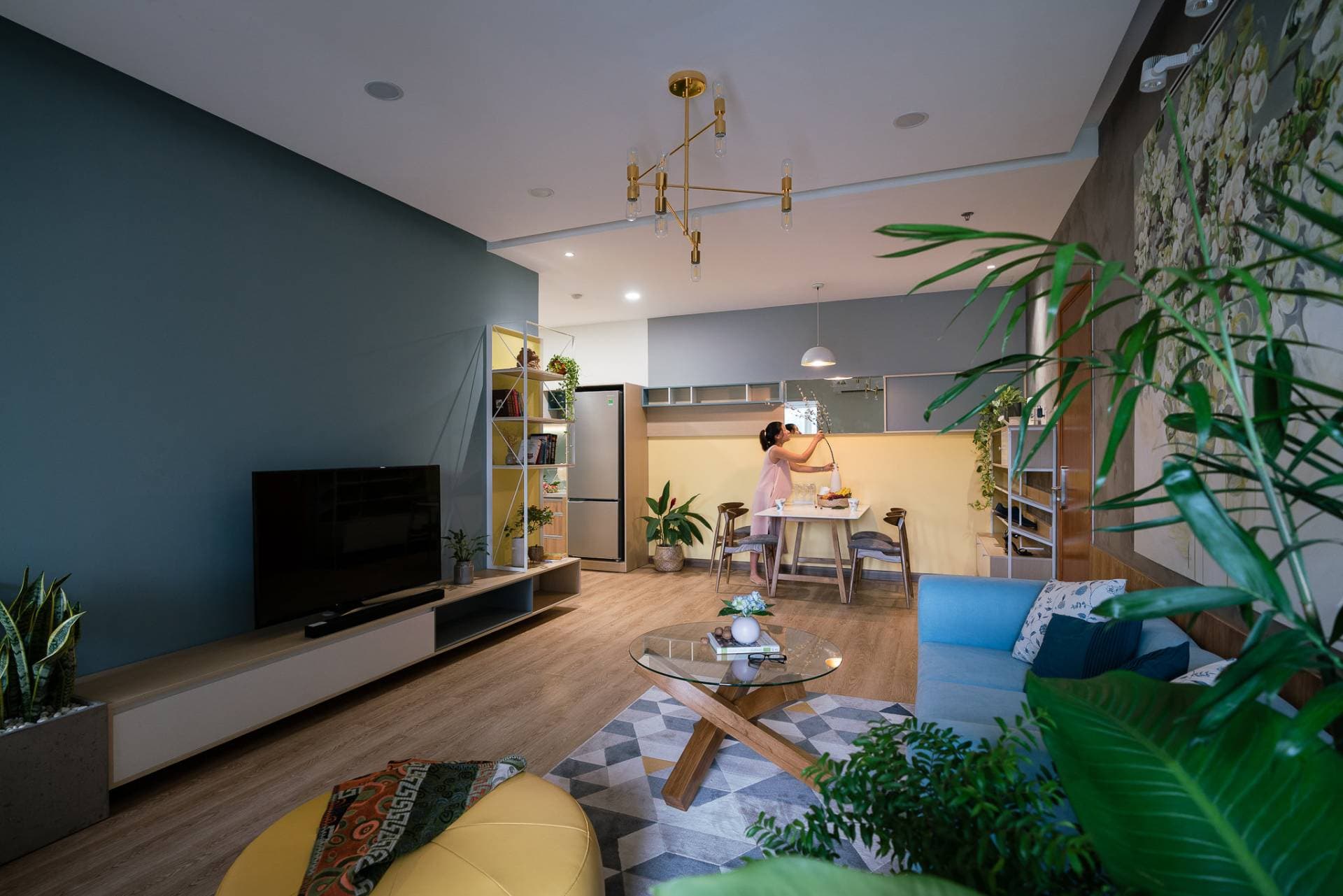 The Art: Bản phối màu sắc đầy ngẫu hứng, “ngầu” nhưng hết sức ấm cúng ở Sài Gòn