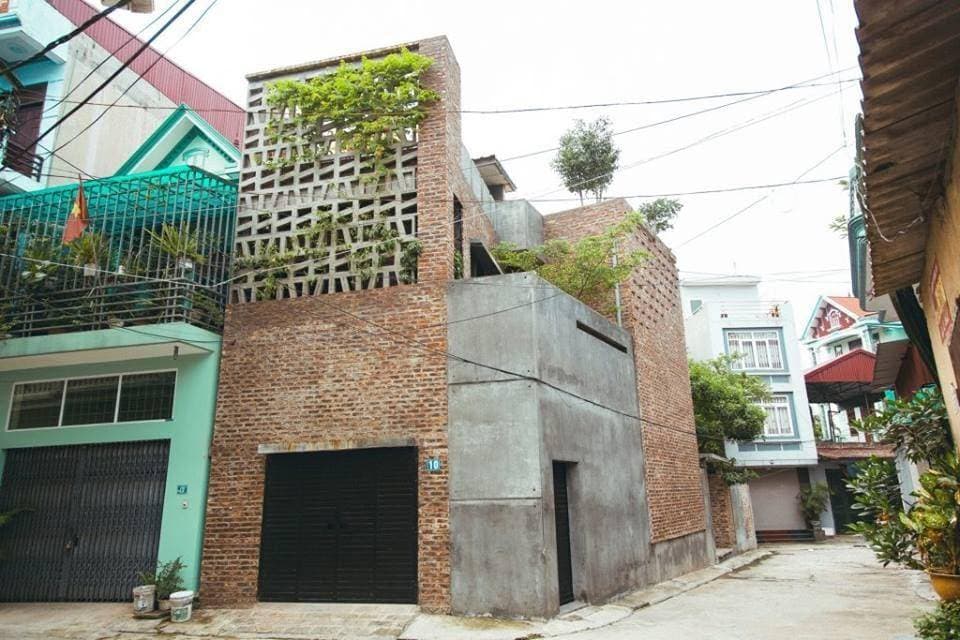 Ngôi nhà chỉ có tường gạch và xi măng nhưng là chốn an nhiên, đẹp lạ của KTS Nguyễn Thưởng