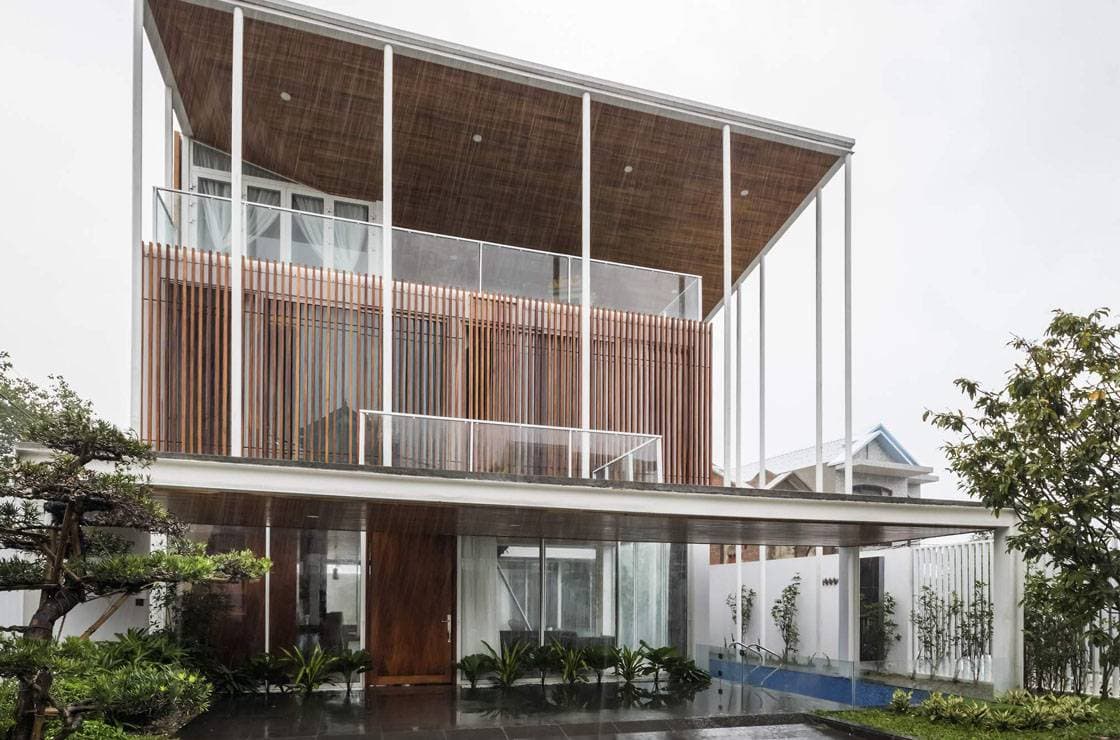 Ghé thăm ngôi nhà ở Huế vận dụng tối đa yếu tố tự nhiên nhờ thay đổi cốt cao độ các khối chức năng