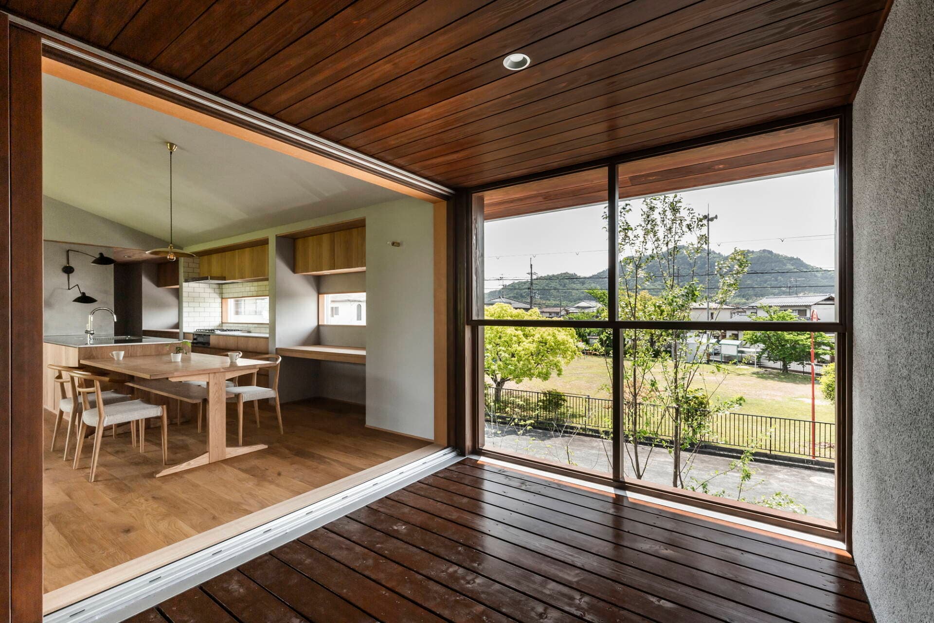 Rung động trước vẻ hoàn hảo của Yasu House - căn nhà sở hữu những góc nhìn đẹp đến nao lòng