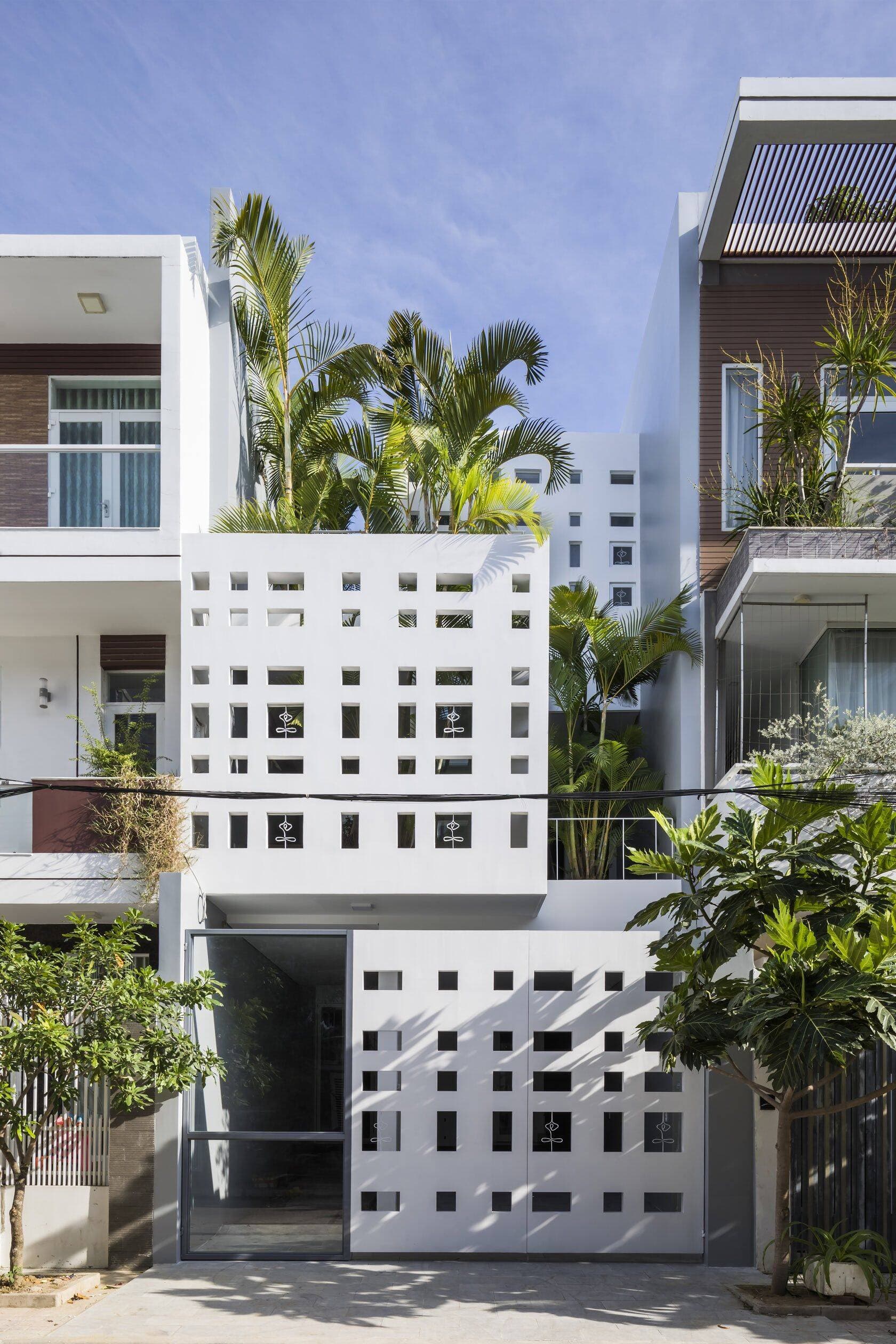 Nhà Nha Trang hướng Tây tốn chưa đến 250.000đ tiền điện/tháng