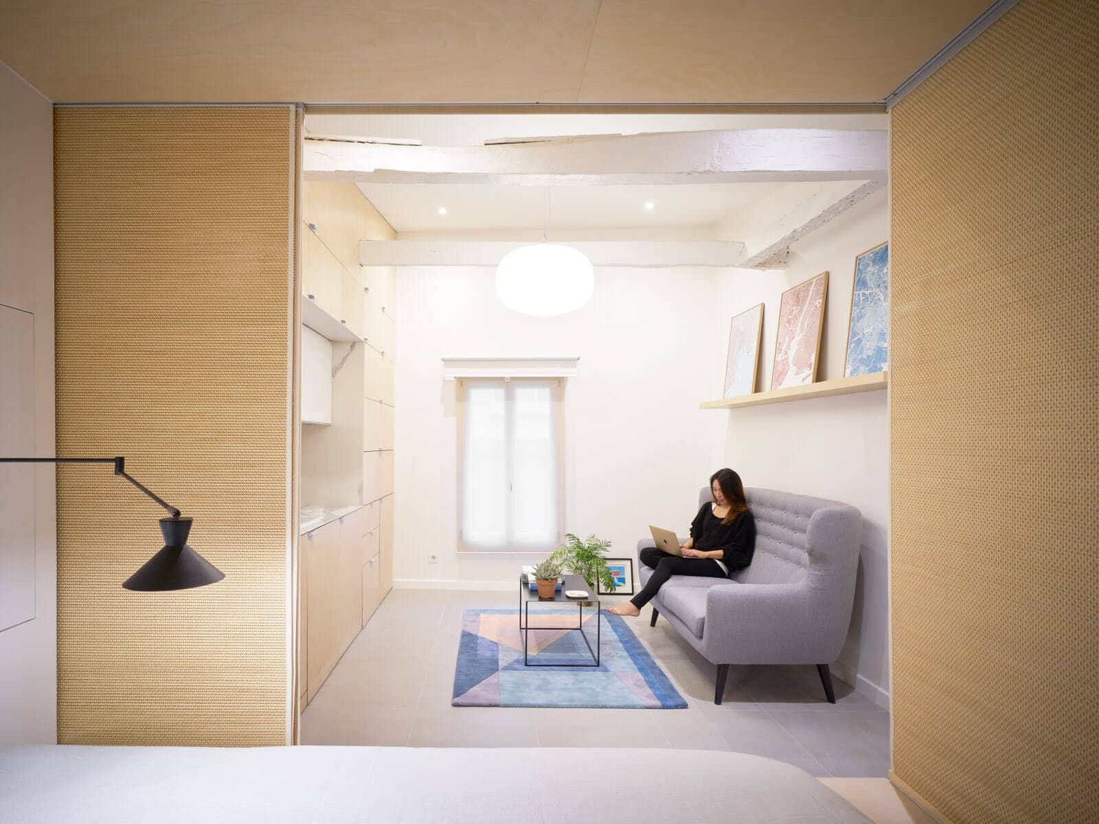 Biến căn hộ 27m2 chật hẹp, nhỏ bé thành không gian sáng thoáng, tiện nghi bất ngờ