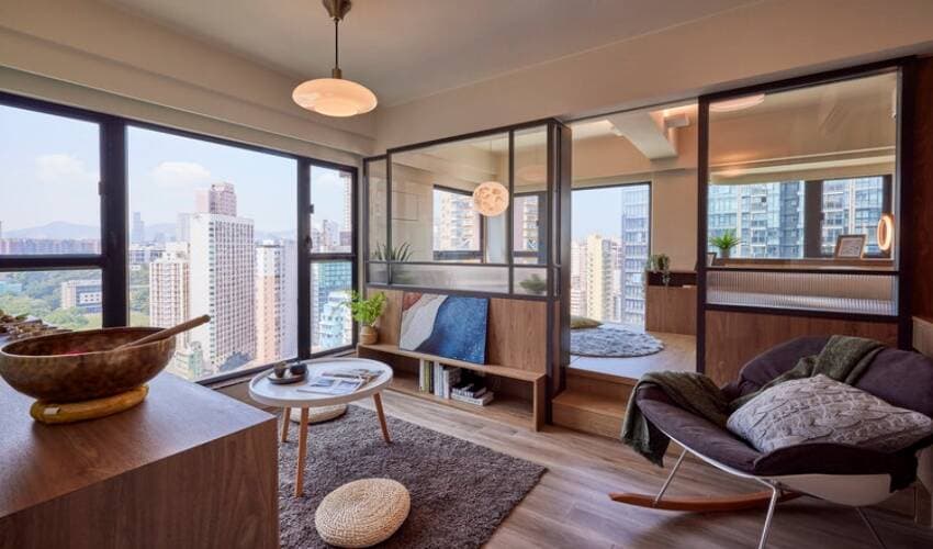 Căn hộ chưa đến 30m2 có thể ngắm cả thành phố từ trên cao nhờ những bức tường kính lấy sáng