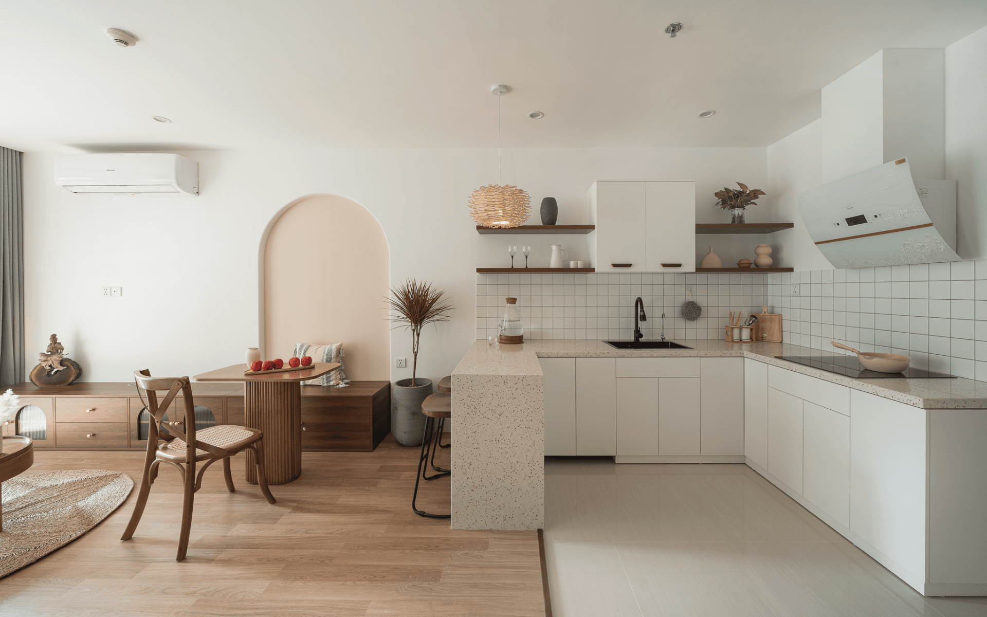 TOP 10 căn hộ dưới 50m2 (Phần 4): Rộng thoáng, dễ chịu nhờ bàn tay biến hóa của KTS 