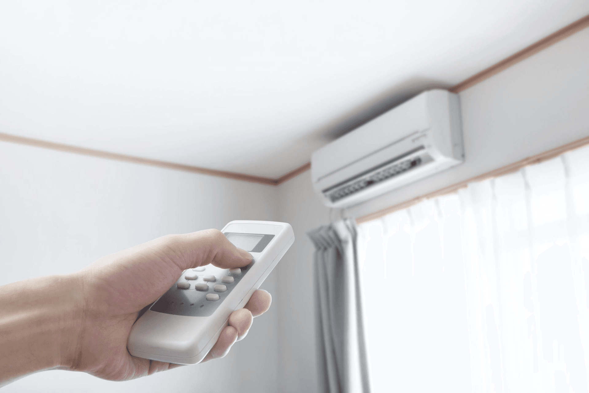 Dùng điều hòa để hút ẩm trong nhà được không?