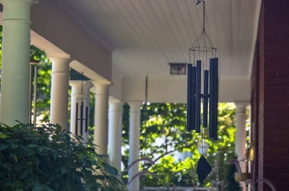 5 vật phẩm nên đặt trước cửa nhà nếu muốn gia tăng vận khí, thu hút tài lộc