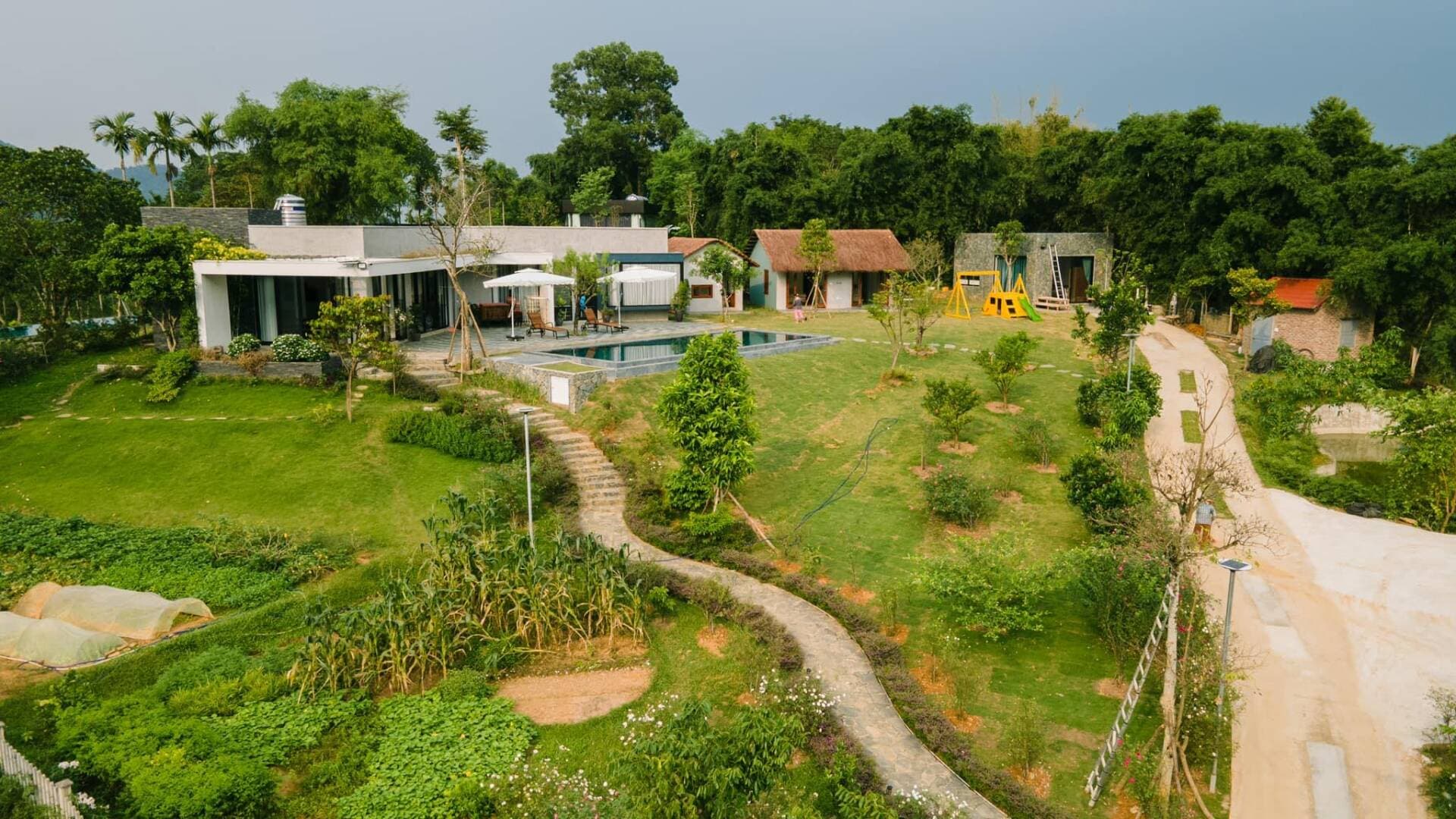 9x về quê xây nhà để con có chỗ chơi, chỗ học gần thiên nhiên trong lành, yên tĩnh