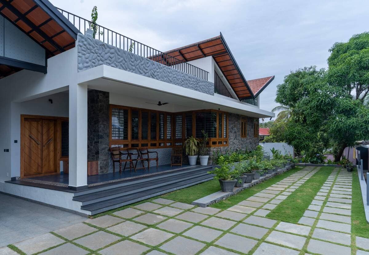 Nhà 1 tầng ở Ấn Độ hút trọn mọi ánh nhìn nhờ thiết kế mái nhà đảo ngược độc đáo
