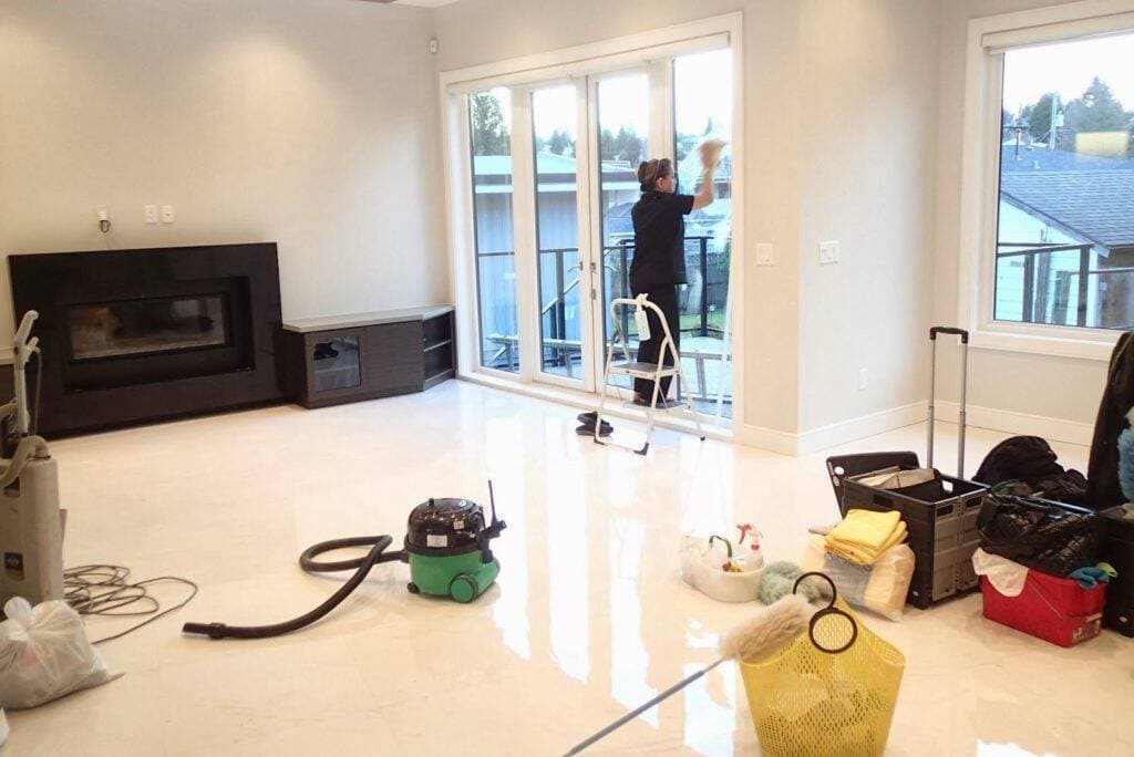 Mẹo vệ sinh nhà mới xây vừa nhanh lại vừa sạch