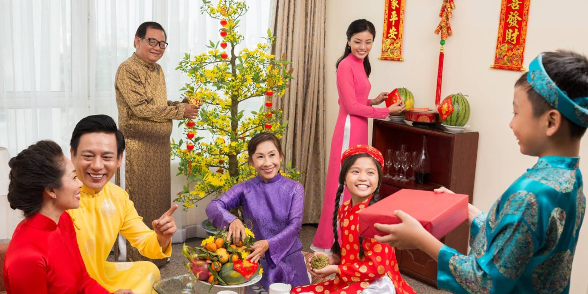 Giải mã ý nghĩa của các phong tục Tết cổ truyền Việt Nam