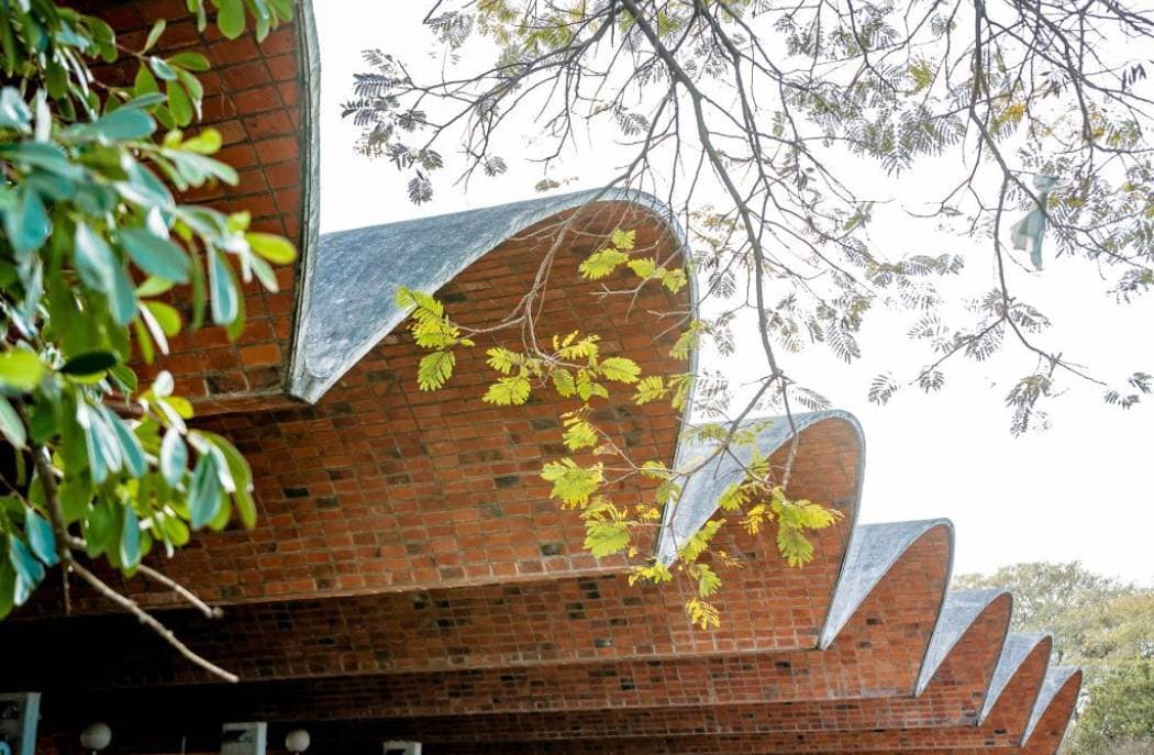 Trường phái Brick Expressionism: Biểu tượng nghệ thuật kiến trúc từ gạch và tinh thần thủ công