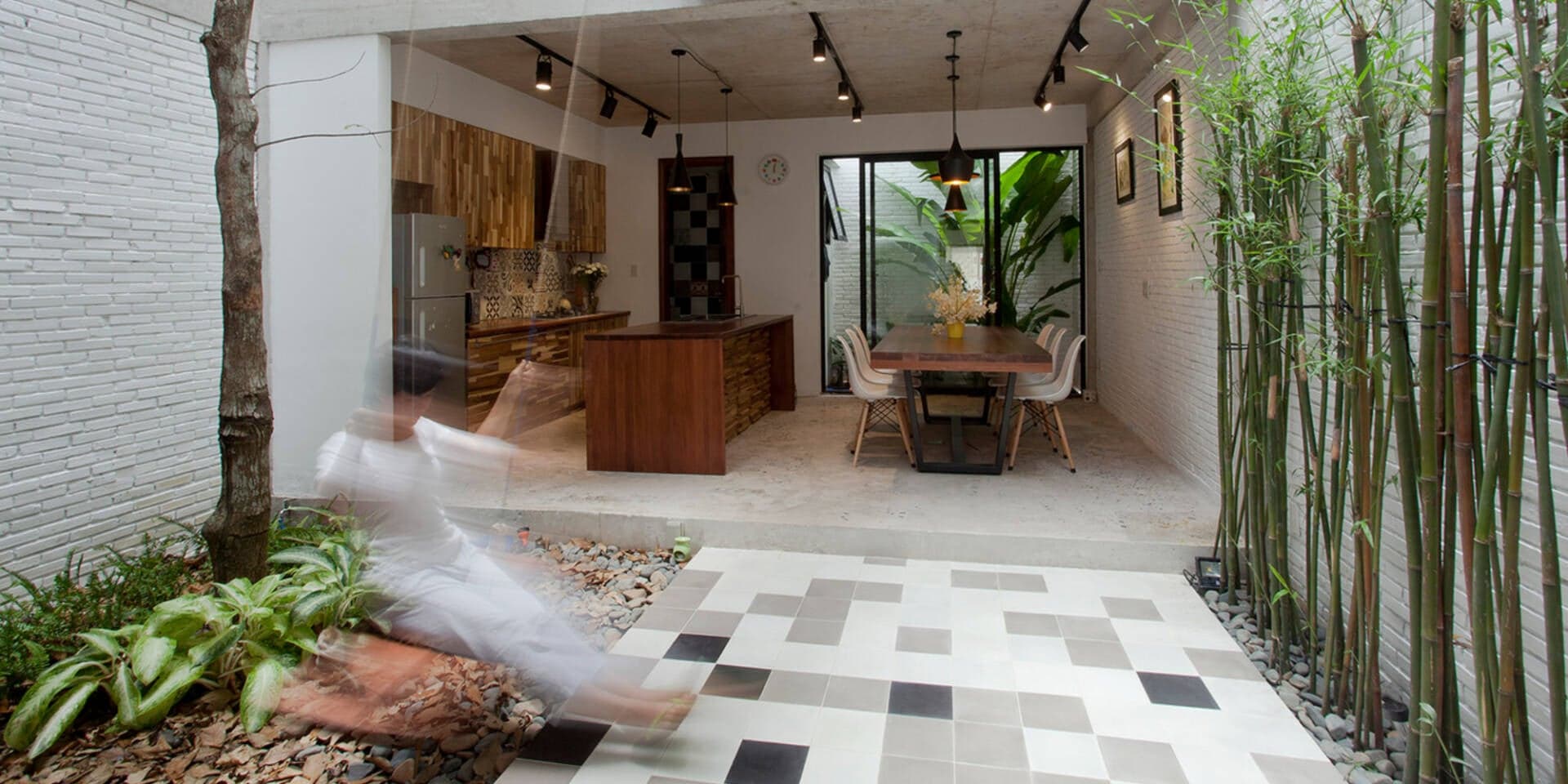 B House: Khi kiến trúc không chỉ để ở, mà để tìm lại sự bình yên giữa phố thị