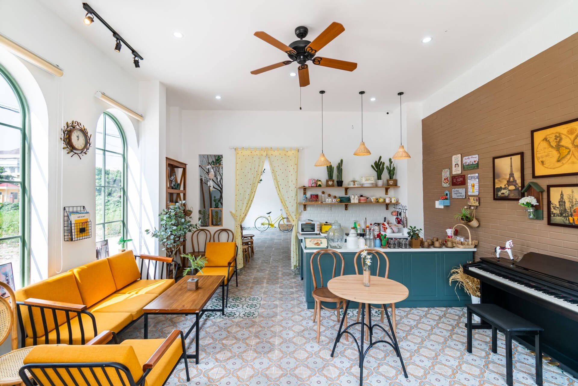 Nắng House tràn ngập sức sống mang ý tưởng màu sắc từ đảo Burano, Venice