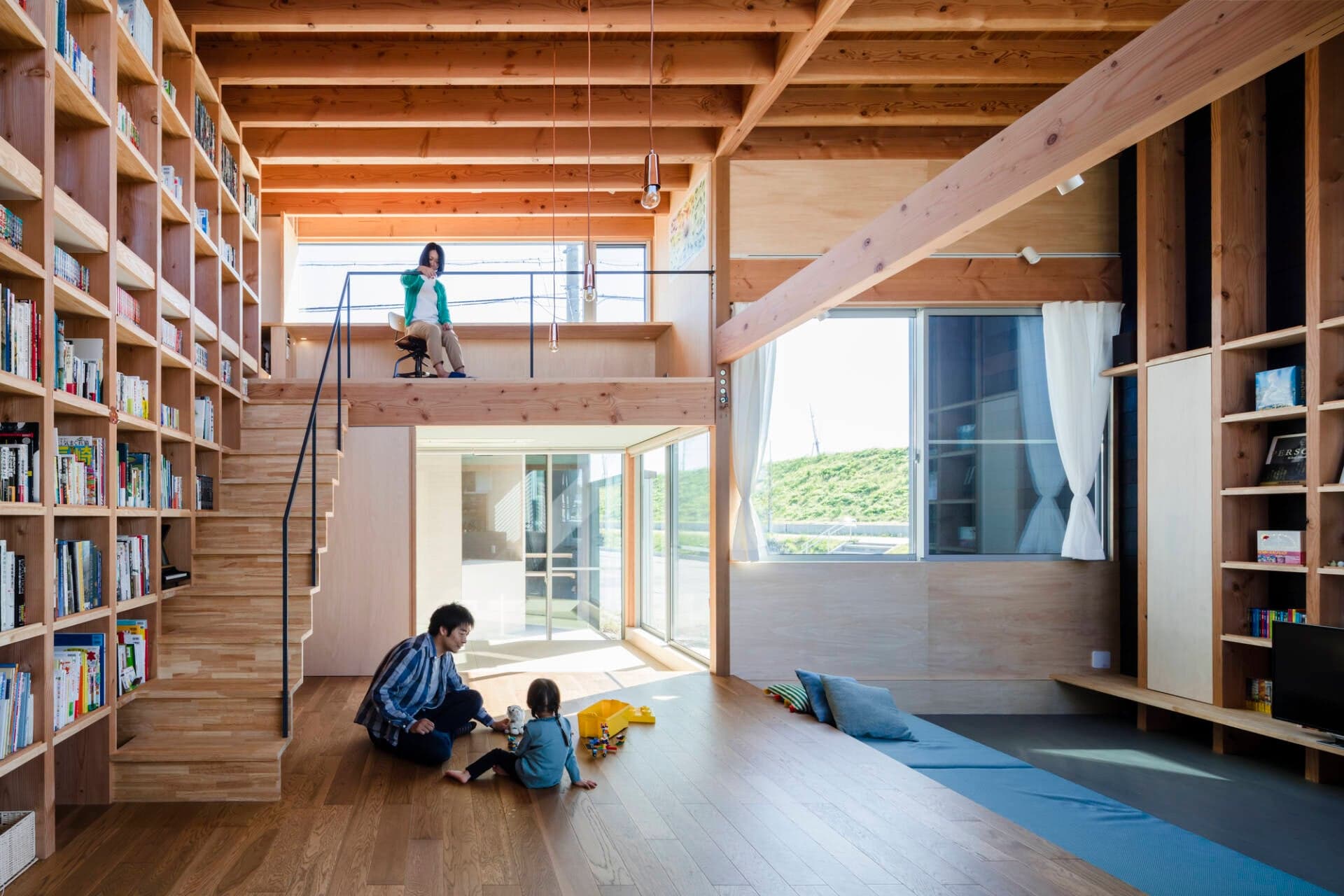 Sở hữu kệ sách khổng lồ, Parentheses House thực sự là thiên đường với mọi “con mọt sách”
