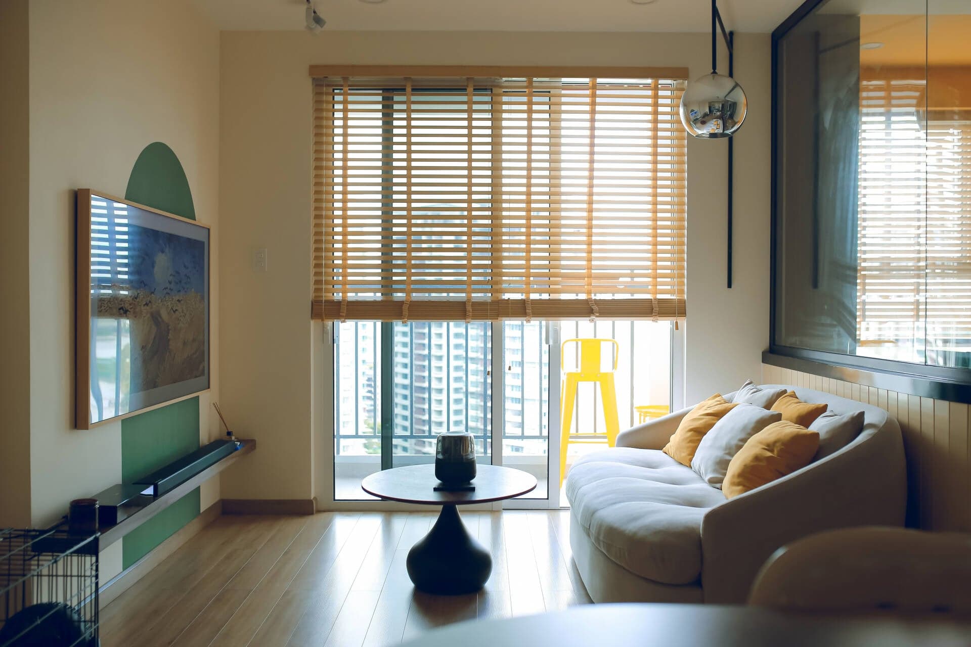 Căn hộ 71m2 phong cách tối giản của đôi vợ chồng trẻ kỹ tính, chi phí hoàn thiện khoảng 550 triệu đồng