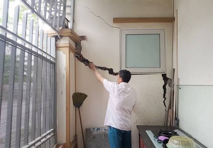Xây nhà làm ảnh hưởng đến nhà hàng xóm liền kề: cách xử lý và giải quyết