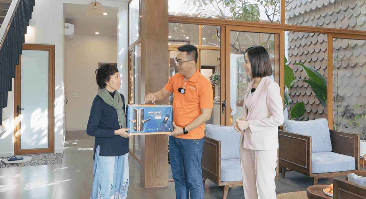 Cùng Happynest đến thăm 'Nhà của mẹ' và trao giải Nhất chiến dịch Ship cả yêu thương