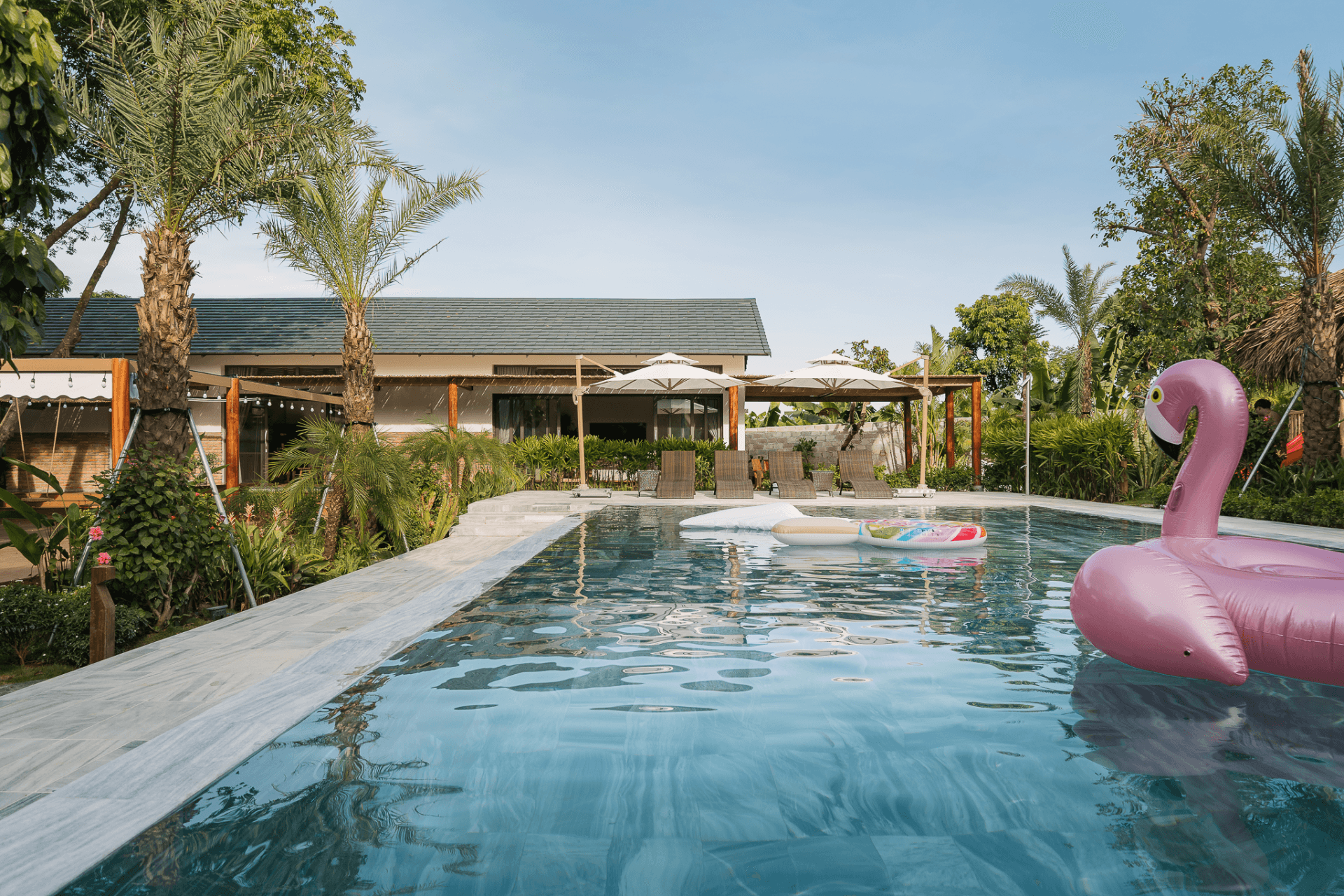 Lamon House - Nhà ở quê đầu tư gạch đắt gấp 4 lần bình thường để mang đến chất cảm riêng mộc mạc