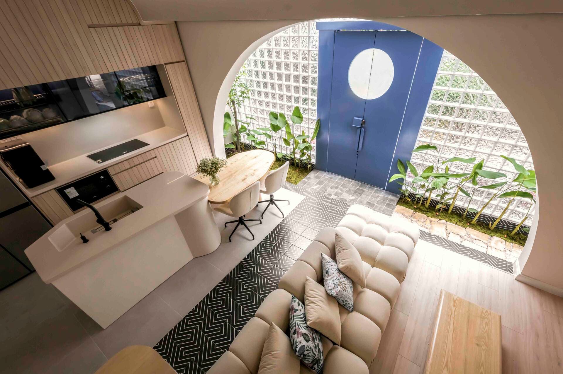 Kinoko Project nhà 52m2 ở TP.HCM chống nắng hướng Tây cho gia đình trẻ