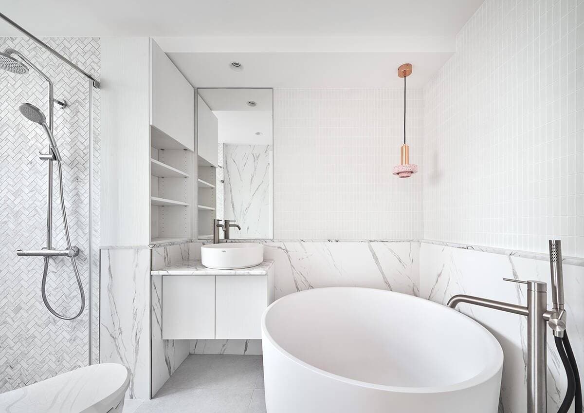 Tiện nghi hay bất tiện khi căn hộ dưới 60m² vẫn lắp bồn tắm?