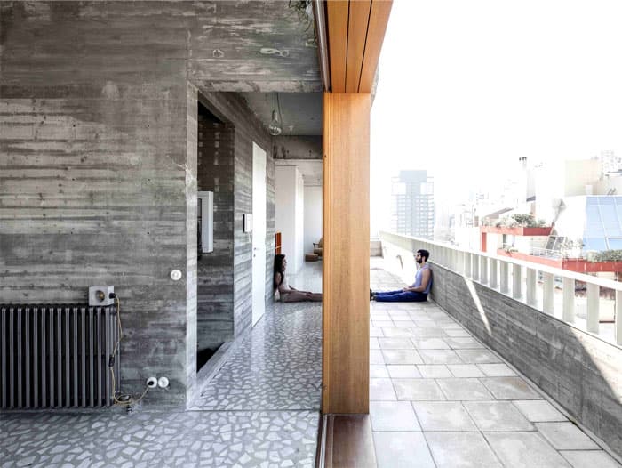 BEIRUT HOUSE: Tổ uyên ương giữa không trung của cặp vợ chồng ưa vận động