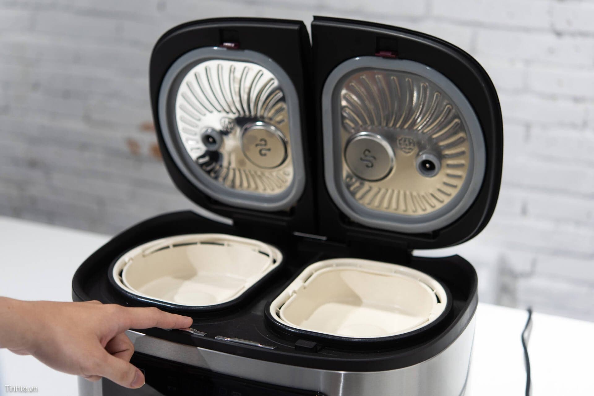 Review Nồi đôi đa năng Sharp Twin Cooker: Có tiện dụng như dân tình vẫn tung hô?