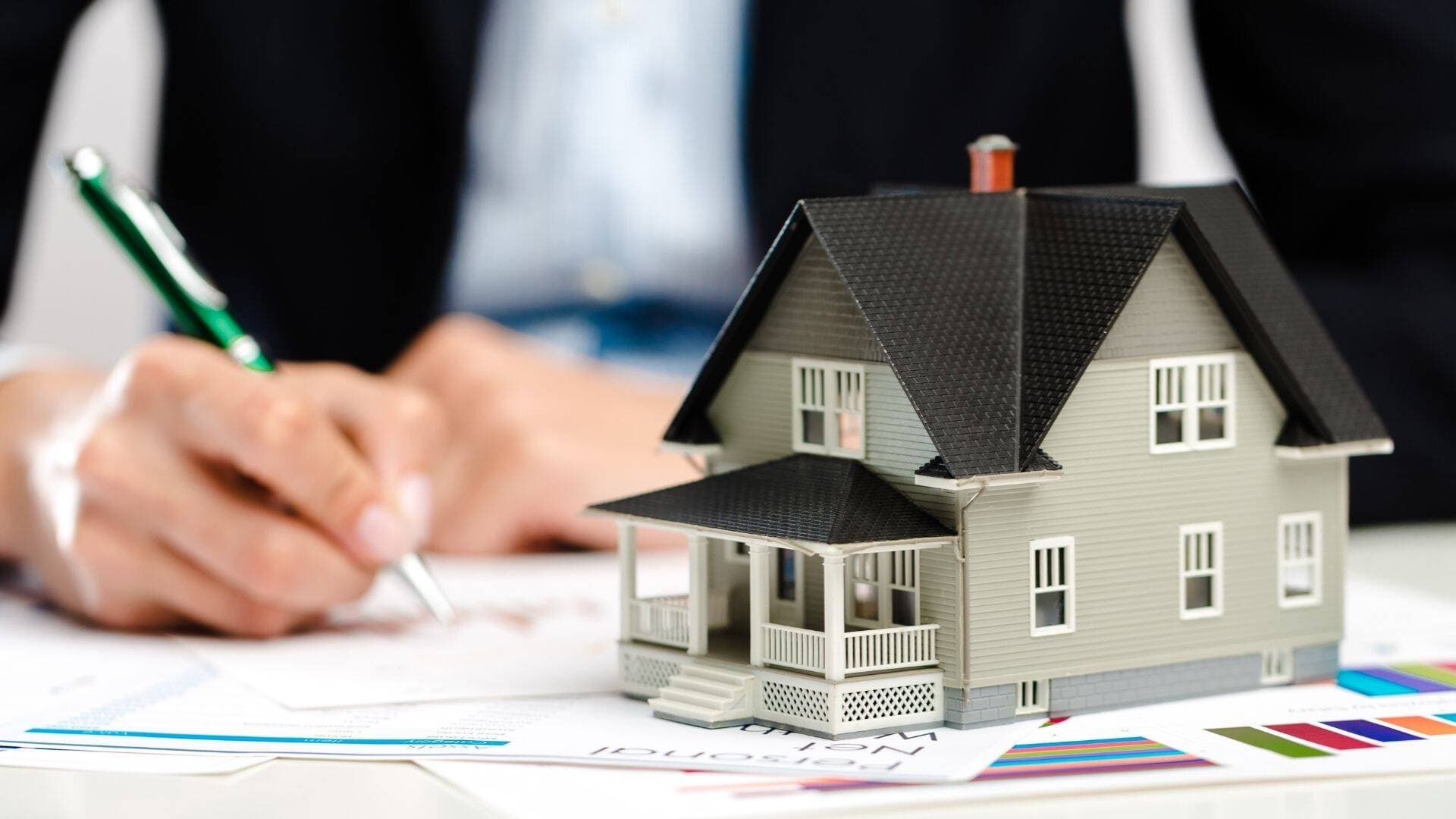 Nắm rõ 9 điều này để không sợ bị lừa khi mua bán nhà đất 