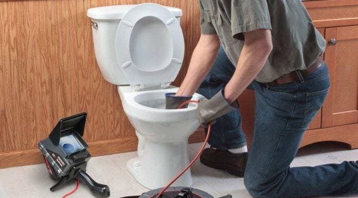 Thông tắc bồn cầu giá bao nhiêu?