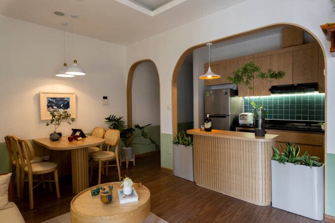 Vợ chồng trẻ chi 200 triệu đồng cải tạo căn hộ 72m2, chill như quán cà phê