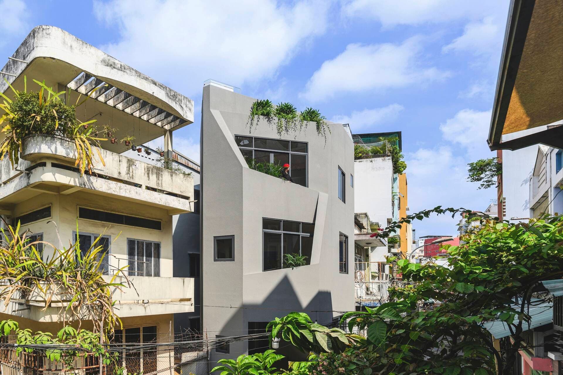 The Cornerstone House: Một “tảng đá” giữa lòng Sài Thành