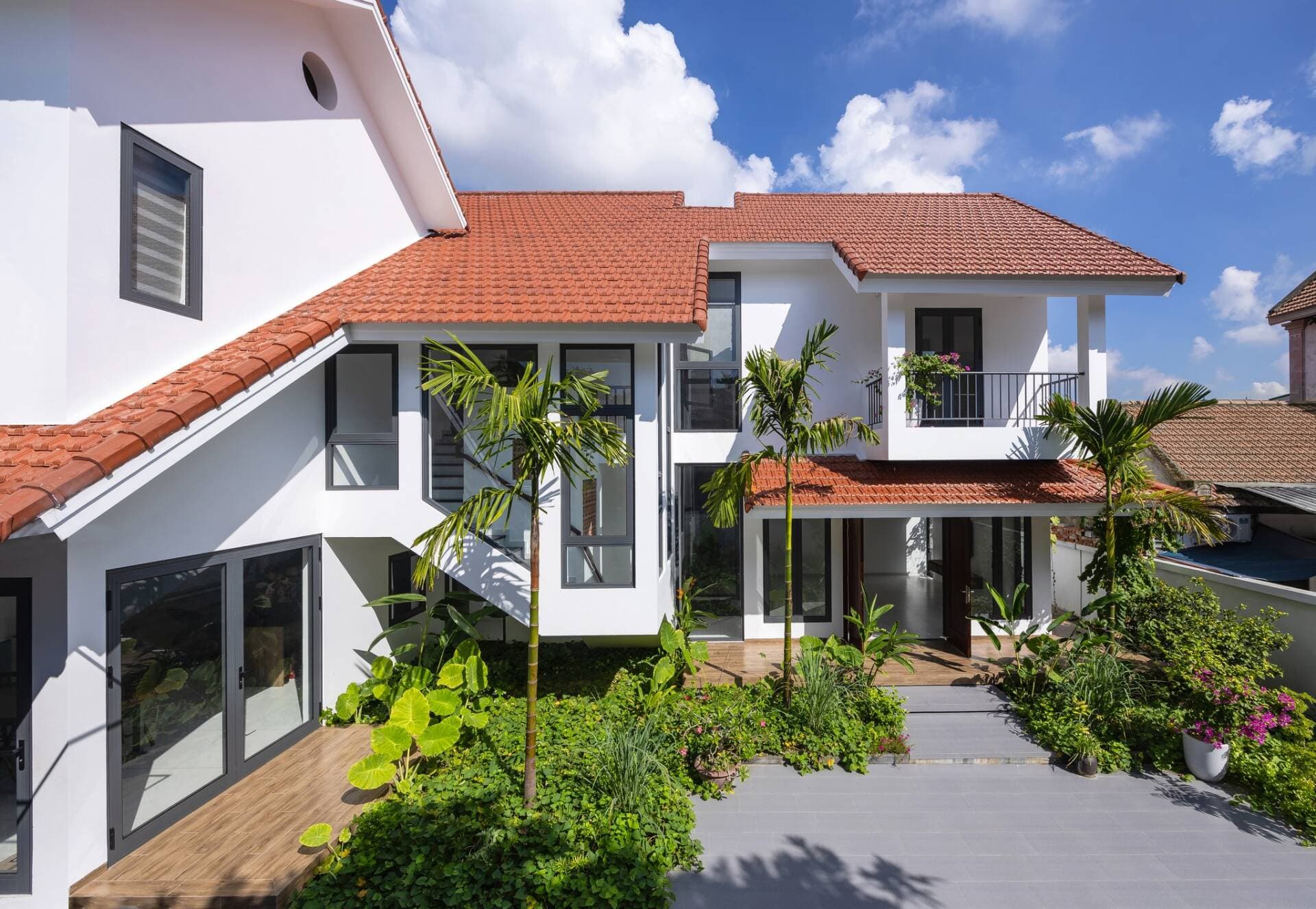 L House