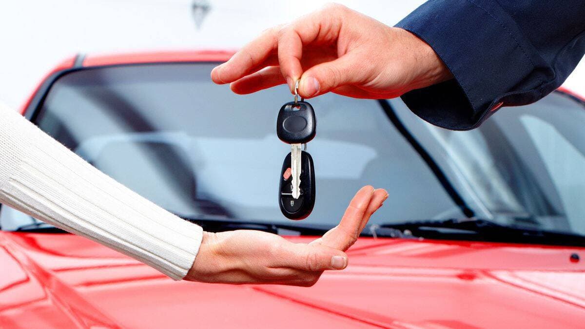 Xem ngày tốt mua xe tháng 12 năm 2024 cho từng con giáp