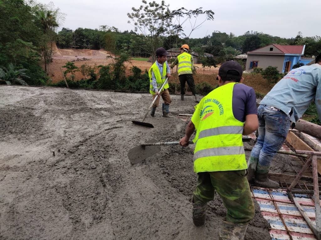 Bỏ túi 5+ kinh nghiệm quan trọng khi cần xây nhà gặp mưa kéo dài