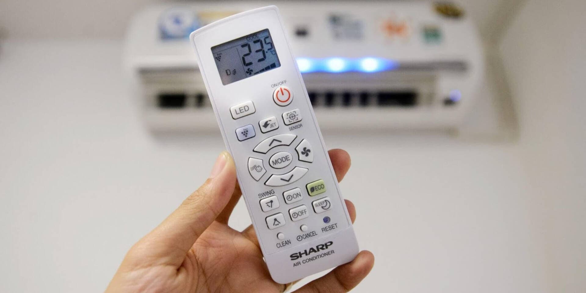 Độ ẩm không khí trong nhà bao nhiêu là tốt? Cách kiểm soát độ ẩm hiệu quả