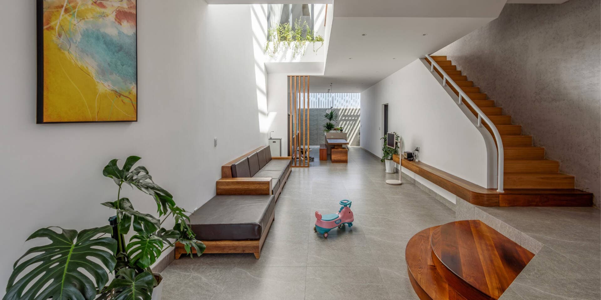 Mai House: Ngôi nhà “thiếu hụt” diện tích nhưng lại đủ đầy nắng gió và yêu thương