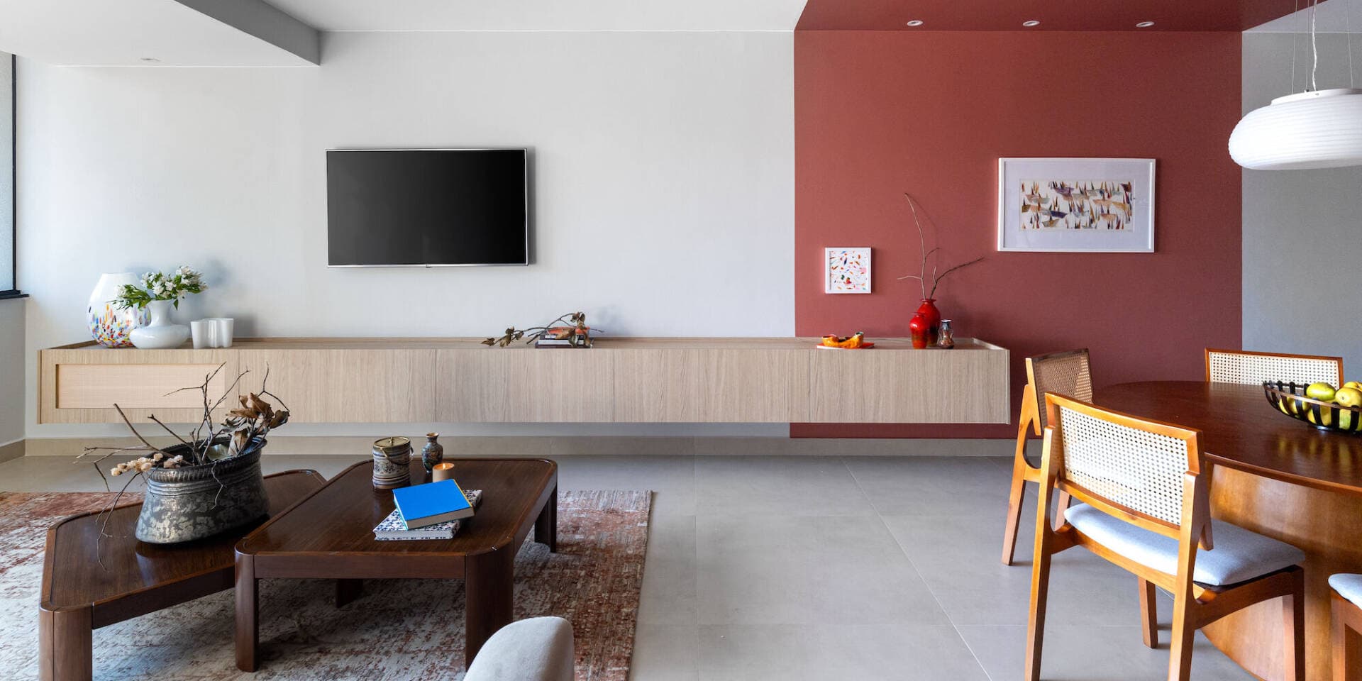 Căn hộ Apartamento Relicário thiết kế nội thất ấm áp, an toàn cho người cao tuổi