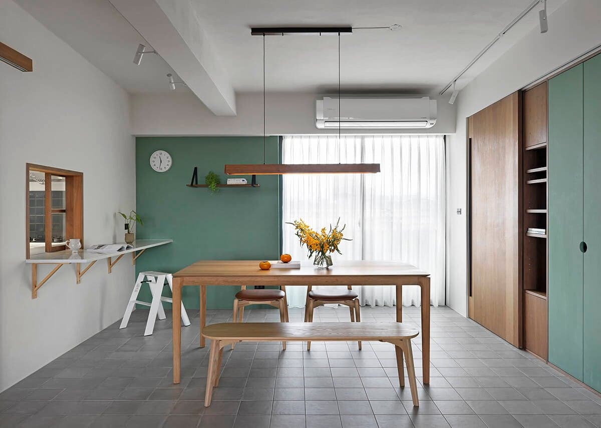 Căn hộ 119m2 của gia chủ làm nghề đầu bếp, cải tạo với vật liệu chính là gỗ sồi và gỗ óc chó