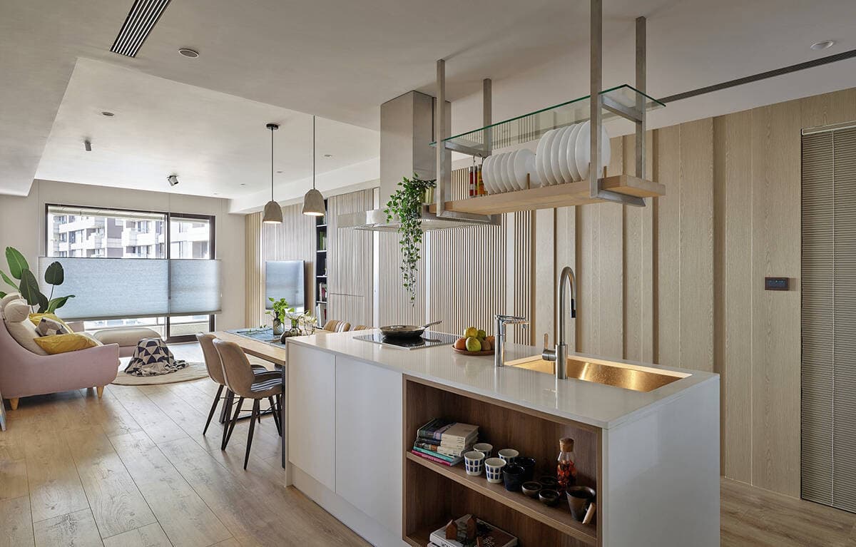 Ứng dụng “tường lưới gỗ”, căn hộ của gia đình 5 người luôn thoáng sáng và thẩm mỹ