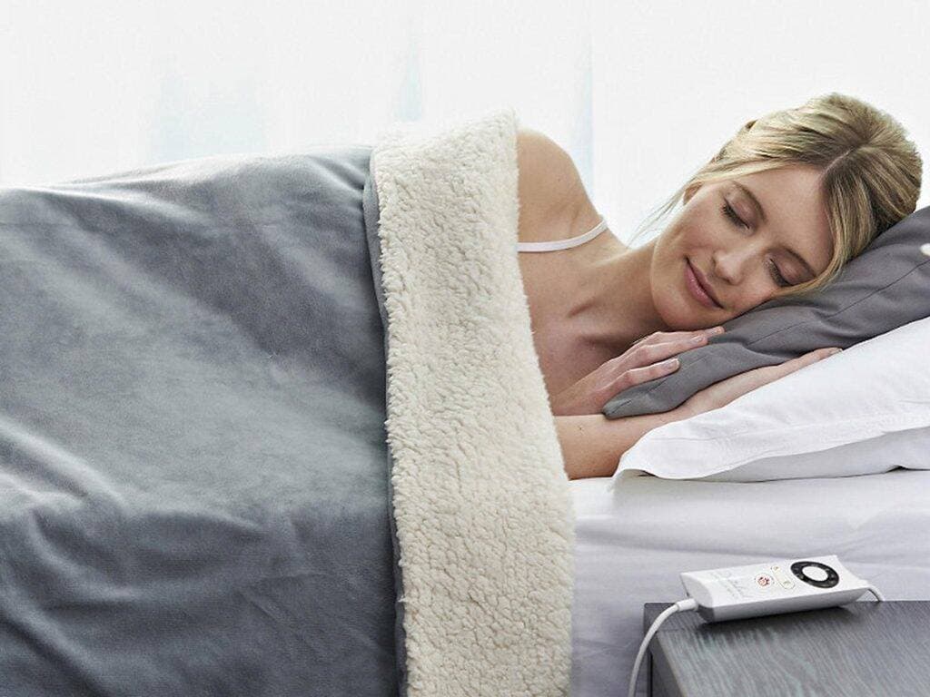 Dùng chăn điện có tốn điện hay không?