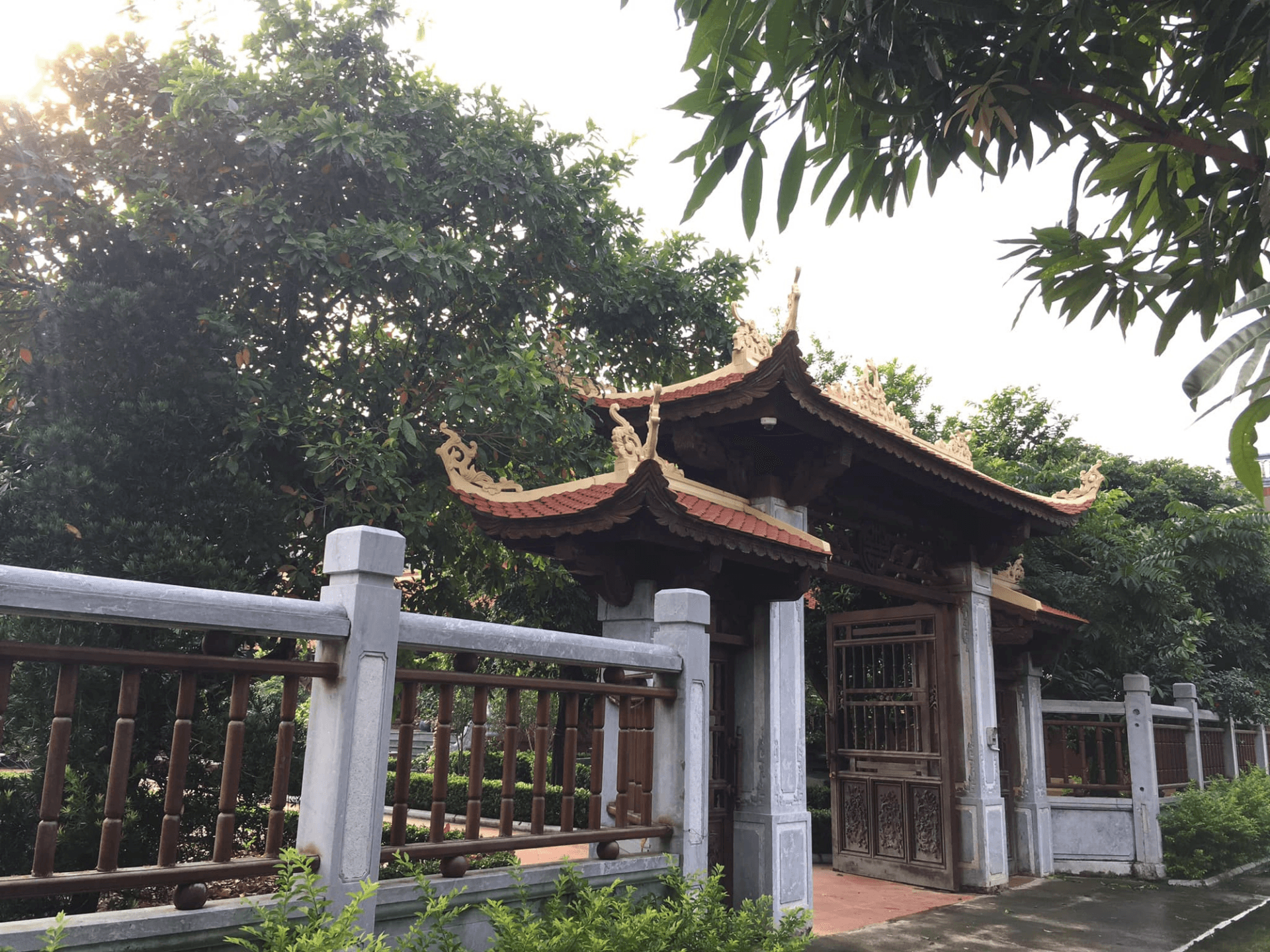 Biệt phủ 1.000m2 ở Nam Định xây toàn bằng gỗ lim, giữ trọn giá trị “cha truyền con nối” của gia đình 4 thế hệ