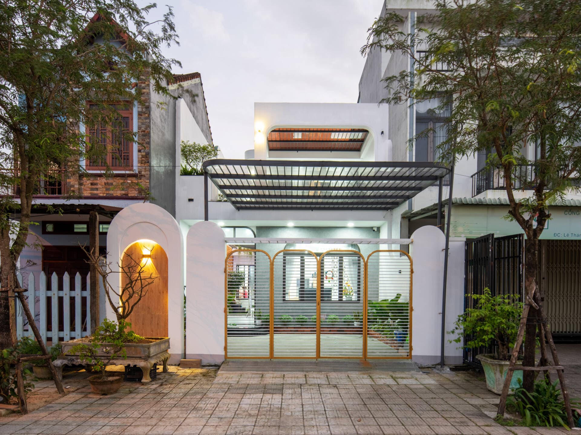Mẫu thiết kế mặt tiền nhà ống đẹp 2023 kèm ảnh thực tế