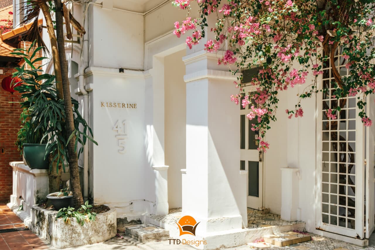 Khám Phá Nét Đẹp Kiến Trúc Pháp tại KISSERINE Boutique