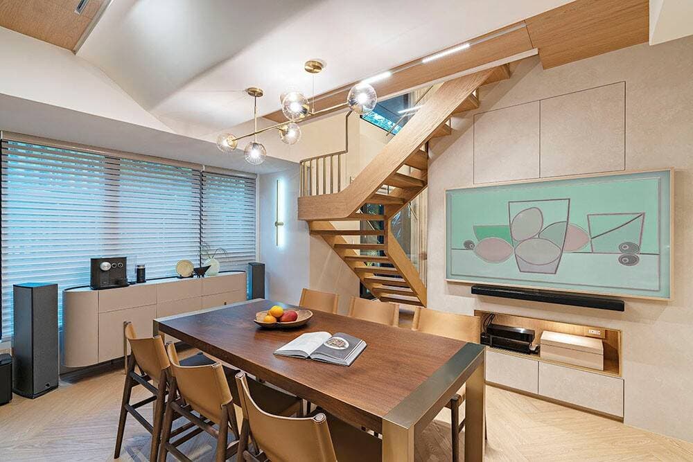 Nhà 2 tầng thiết kế đậm dấu ấn cá nhân cho người phụ nữ hướng nội